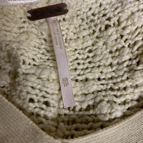 Free People sweater - Picture 3 of 3